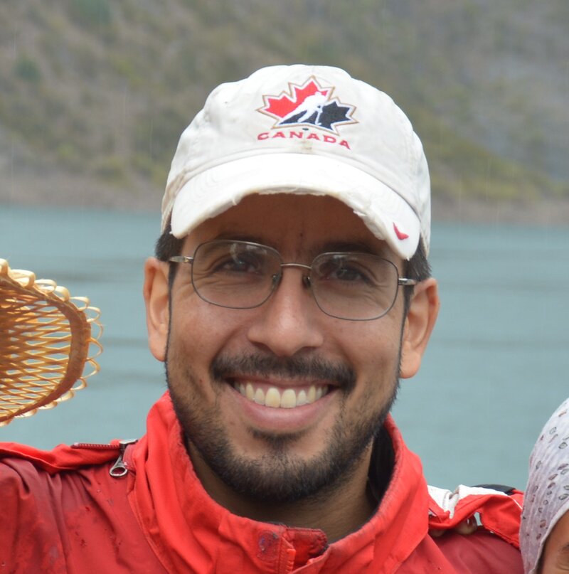 Retrato de Francisco Muñoz sonriendo